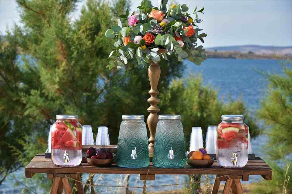 6. Decor ideas for western weddings